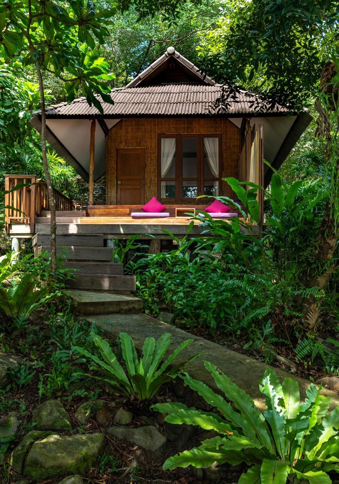 Captain Hook Resort @Koh Kood Ko Kut Exterior photo