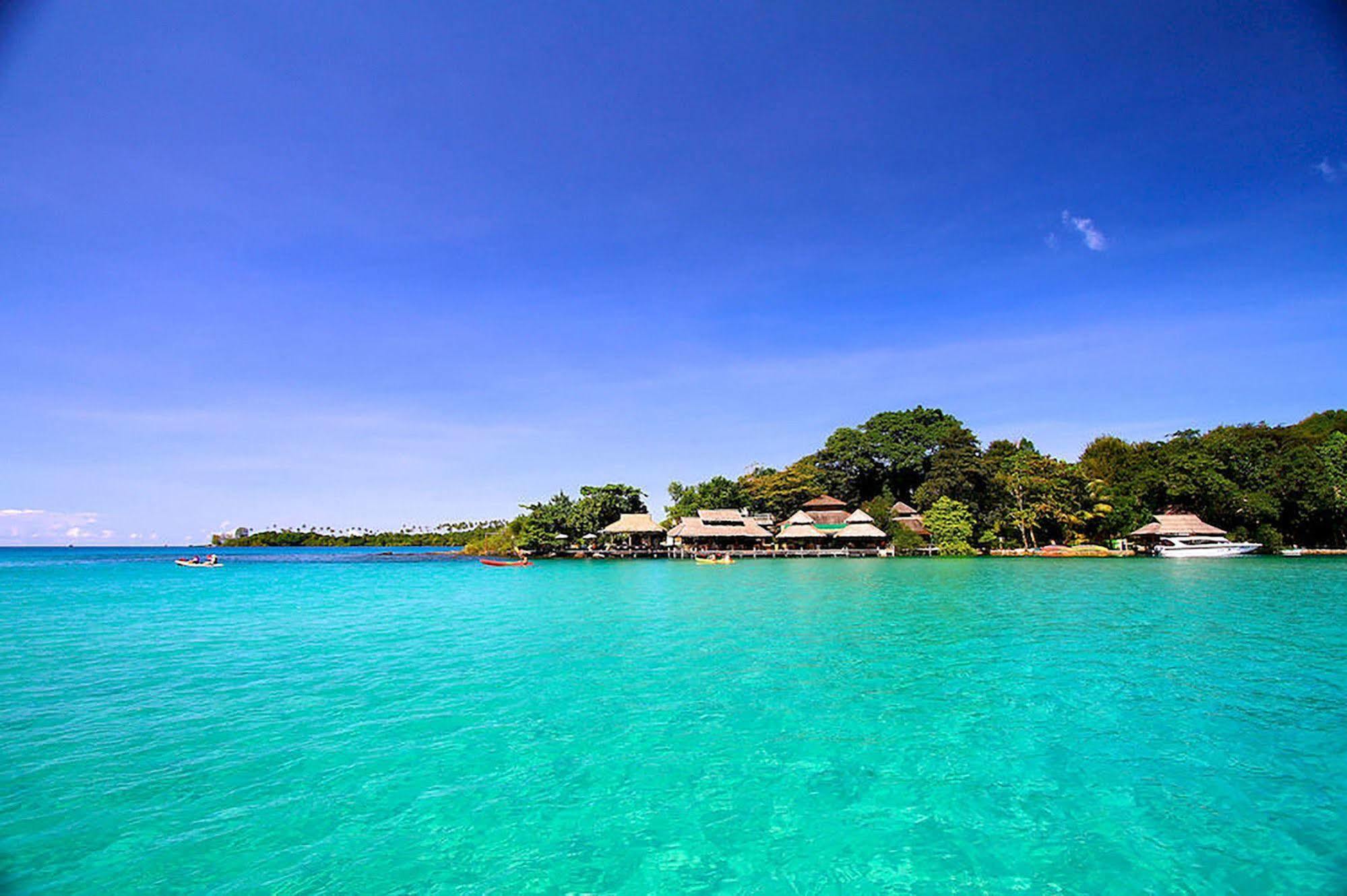 Captain Hook Resort @Koh Kood Ko Kut Exterior photo